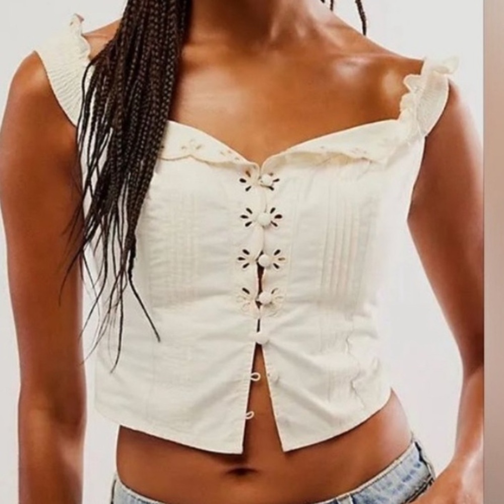 💕 FREE PEOPLE corset top, size XS eyelet smocked ruched off the shoulder crop